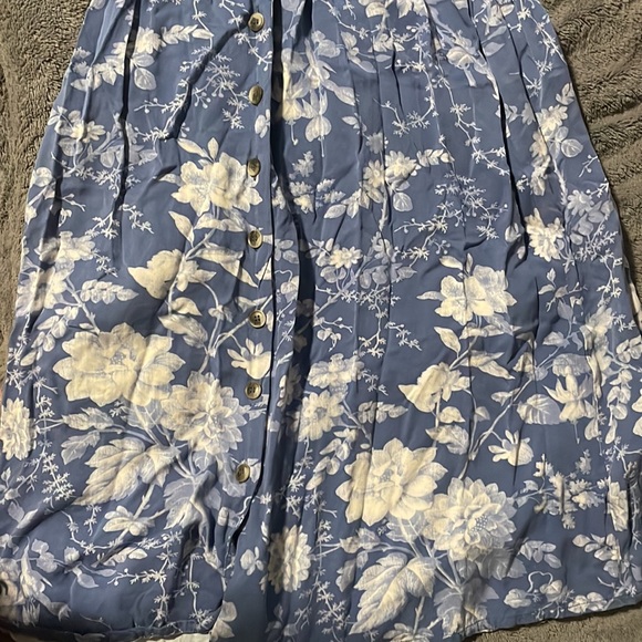 H&M button down dress - Picture 3 of 3